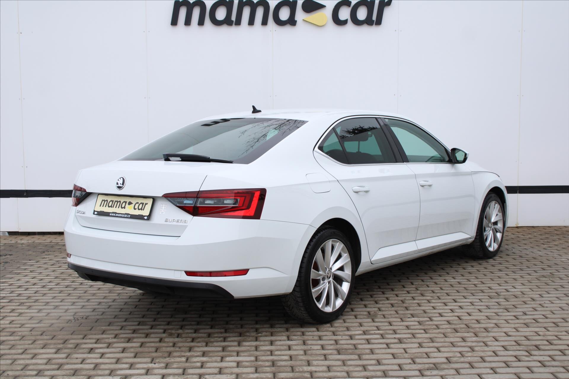 Škoda Superb Liftback 2,0 l 110 kw