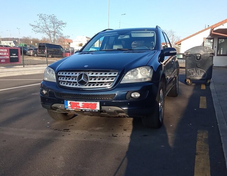 Mercedes-Benz Třídy M SUV 0,0 165 kw