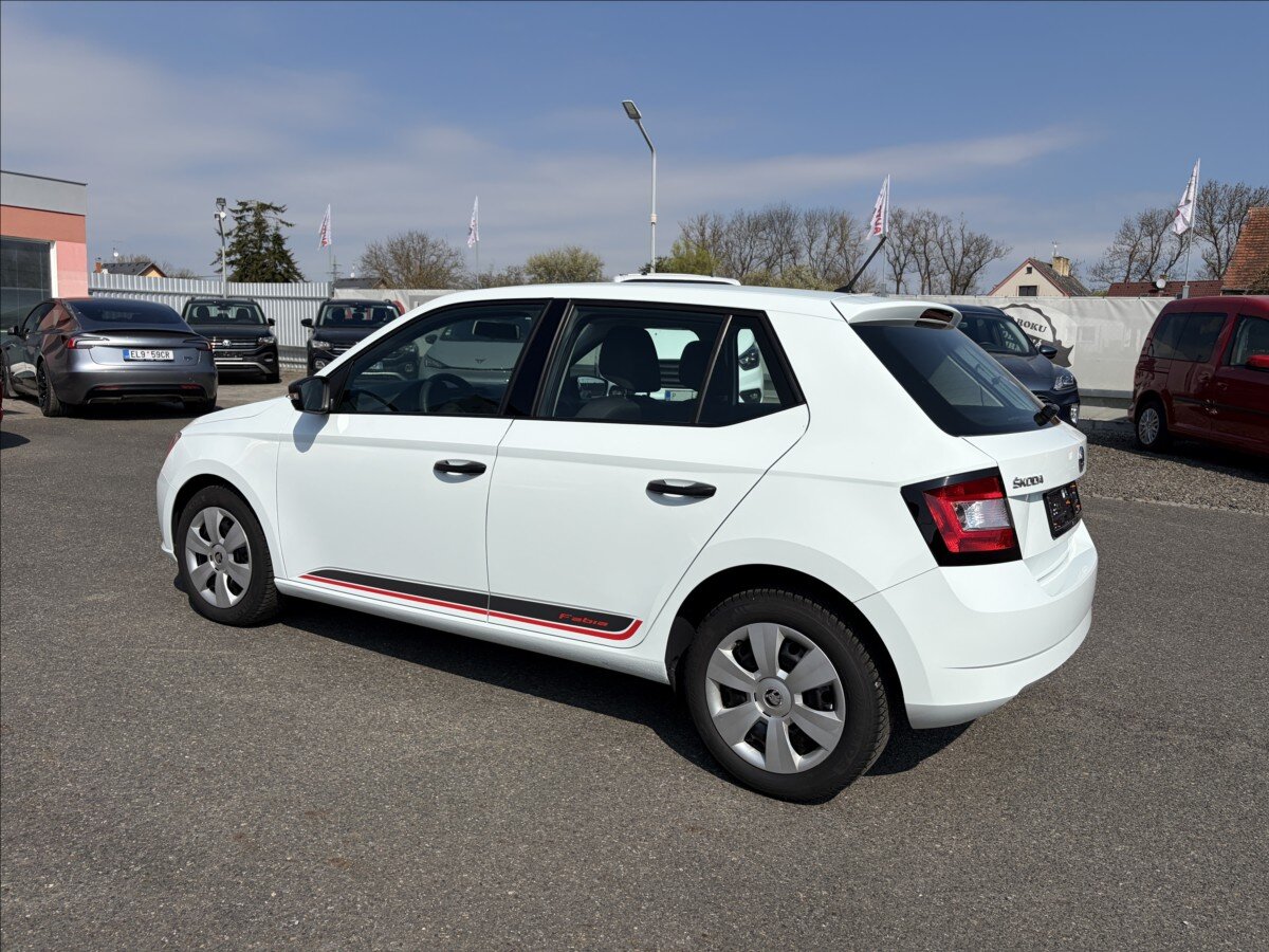 Škoda Fabia Hatchback 999,0 44 kw
