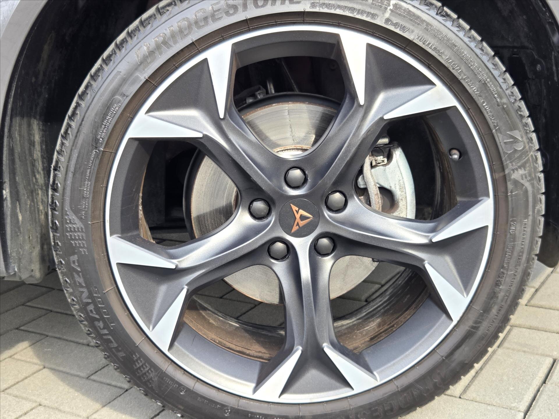 Cupra Formentor SUV / Terénní 1,5 l 110 kw