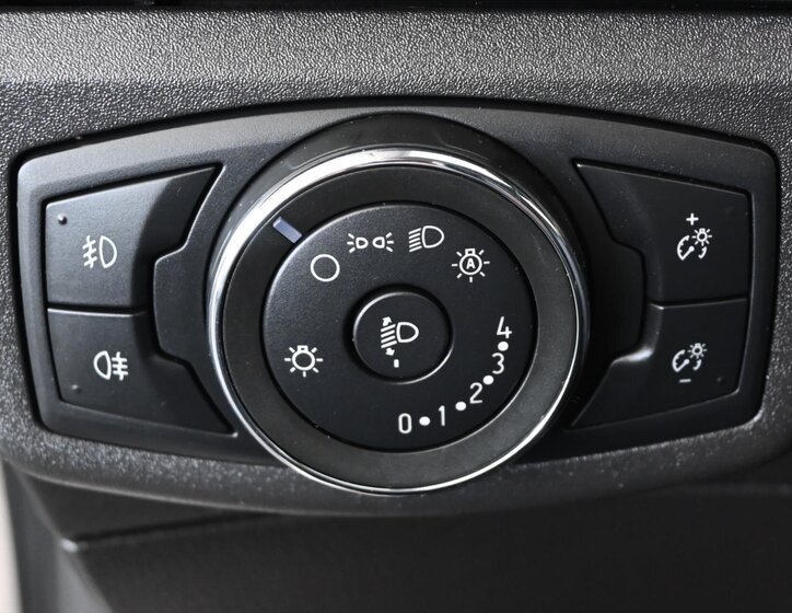 Ford Mondeo Kombi 2,0 l 110 kw