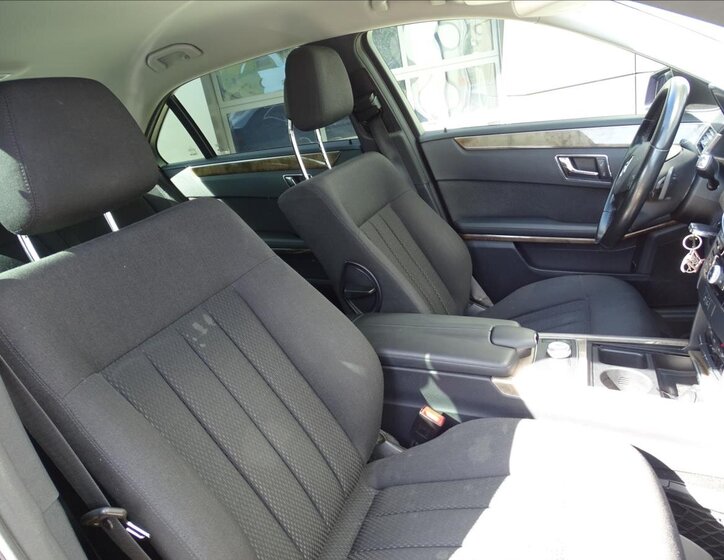 Mercedes-Benz Třídy E 13