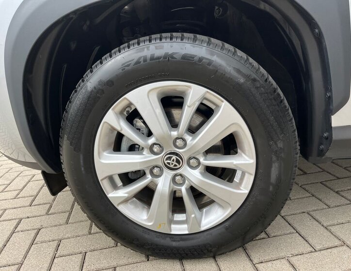 Toyota Yaris Cross SUV / Terénní 1,5 l 68 kw