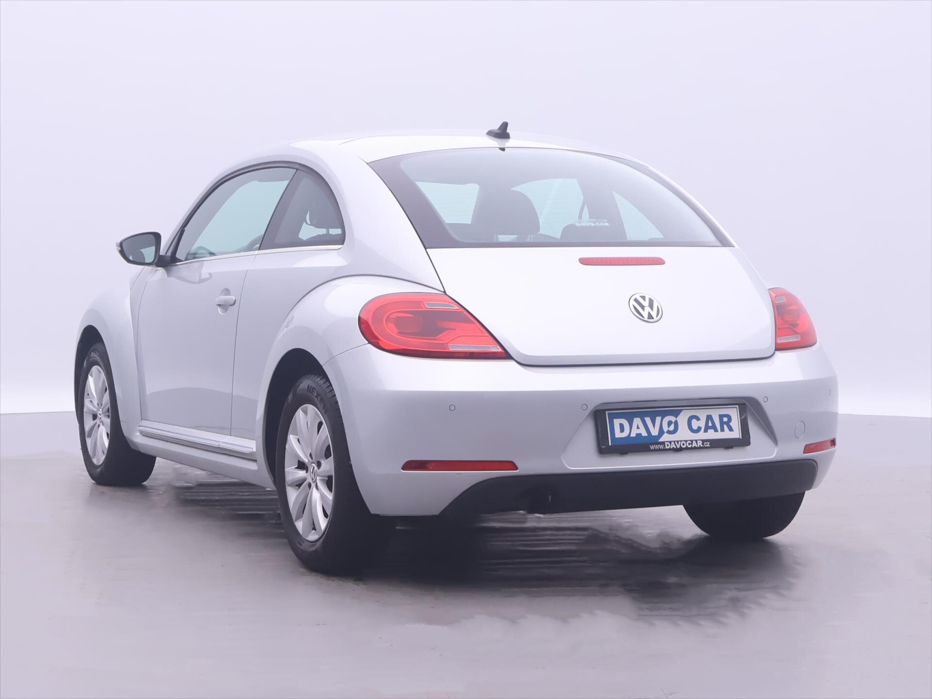 Volkswagen Beetle Hatchback 1,2 l 77 kw