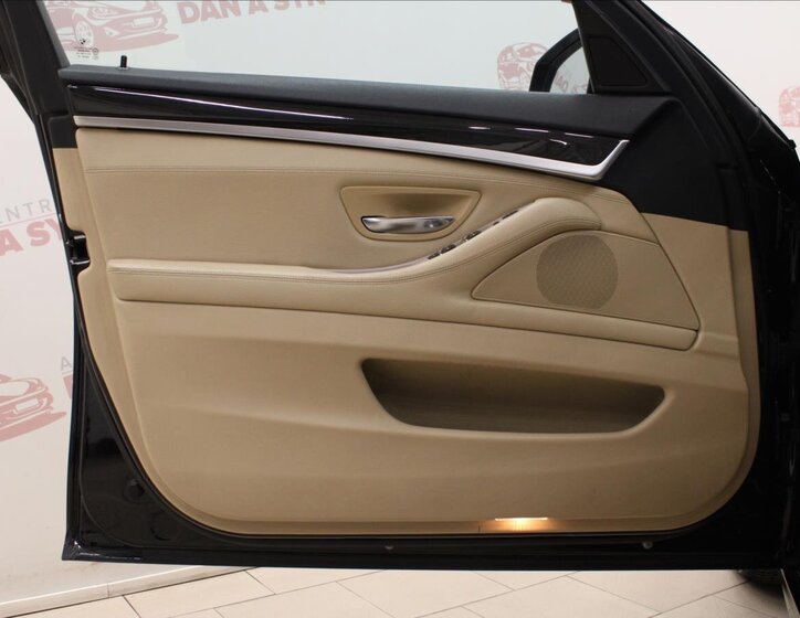 BMW Řada 5 Sedan / Limuzína 3,0 l 150 kw