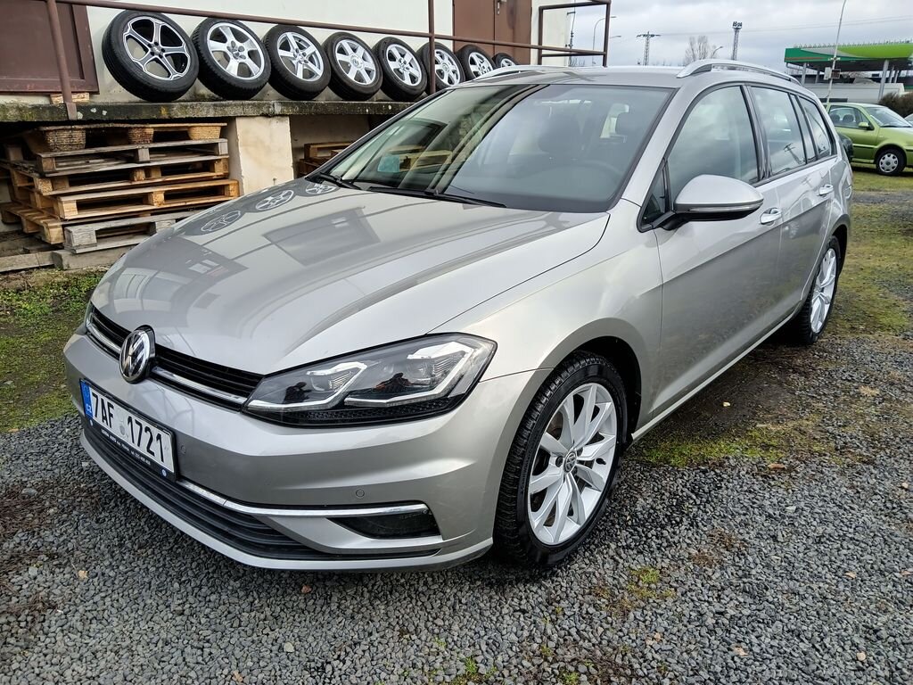 Volkswagen Golf Kombi 1,5 l 110 kw