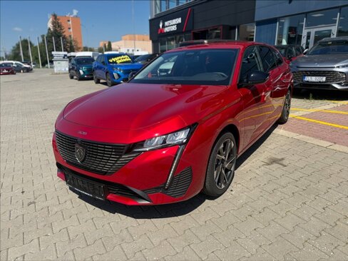 Peugeot 308 Kombi 1,2 l 107 kw