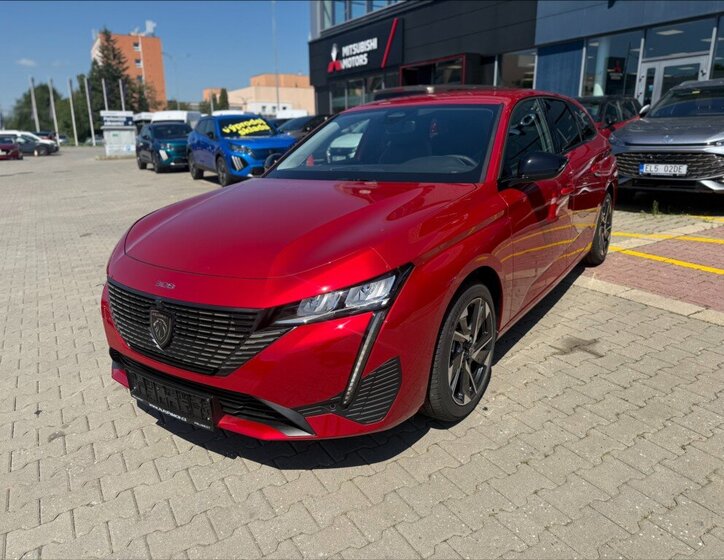 Peugeot 308 Kombi 1,2 l 107 kw