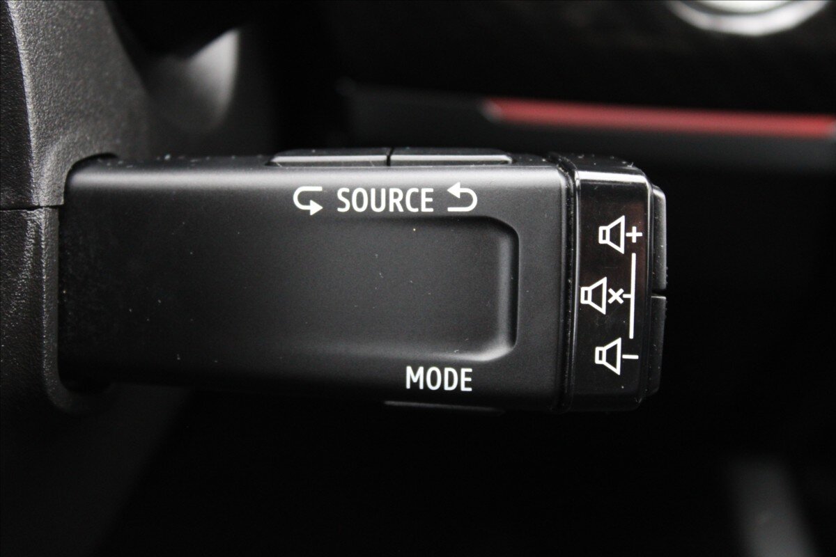 Renault Arkana SUV / Terénní 1,6 l 105 kw