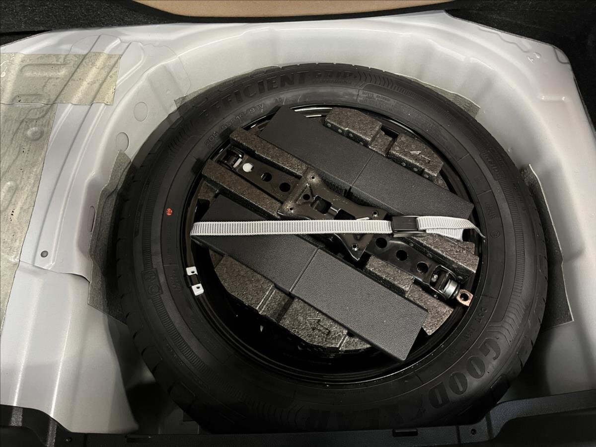 Škoda Kamiq SUV 999,0 85 kw