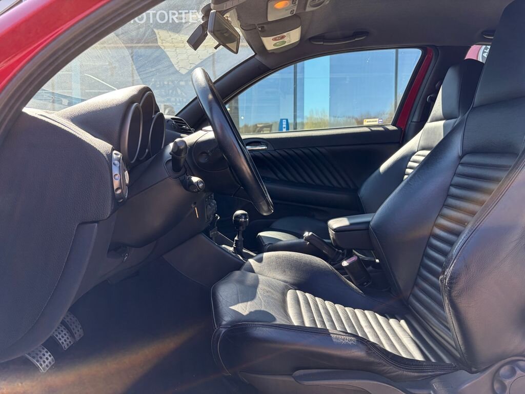 Alfa Romeo 147 Hatchback 3,2 l 184 kw