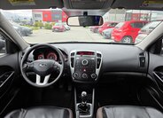 KIA Ceed 10