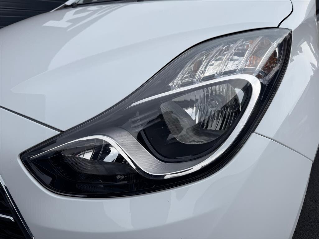 Hyundai ix20 MPV 1,4 l 66 kw