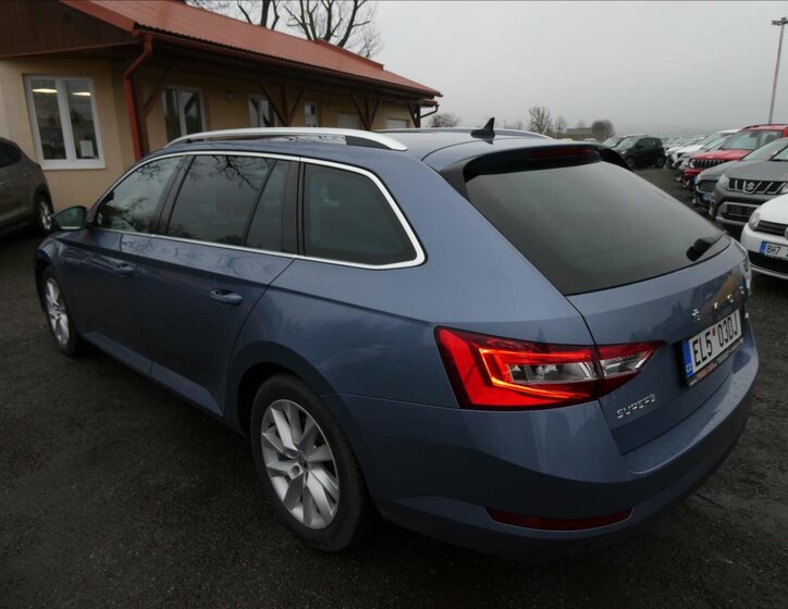 Škoda Superb 7