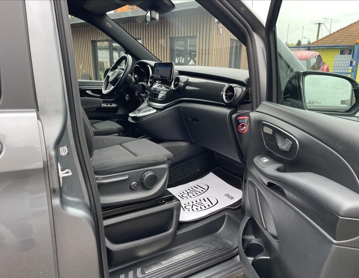 Mercedes-Benz Třídy V MPV 2,0 l 174 kw