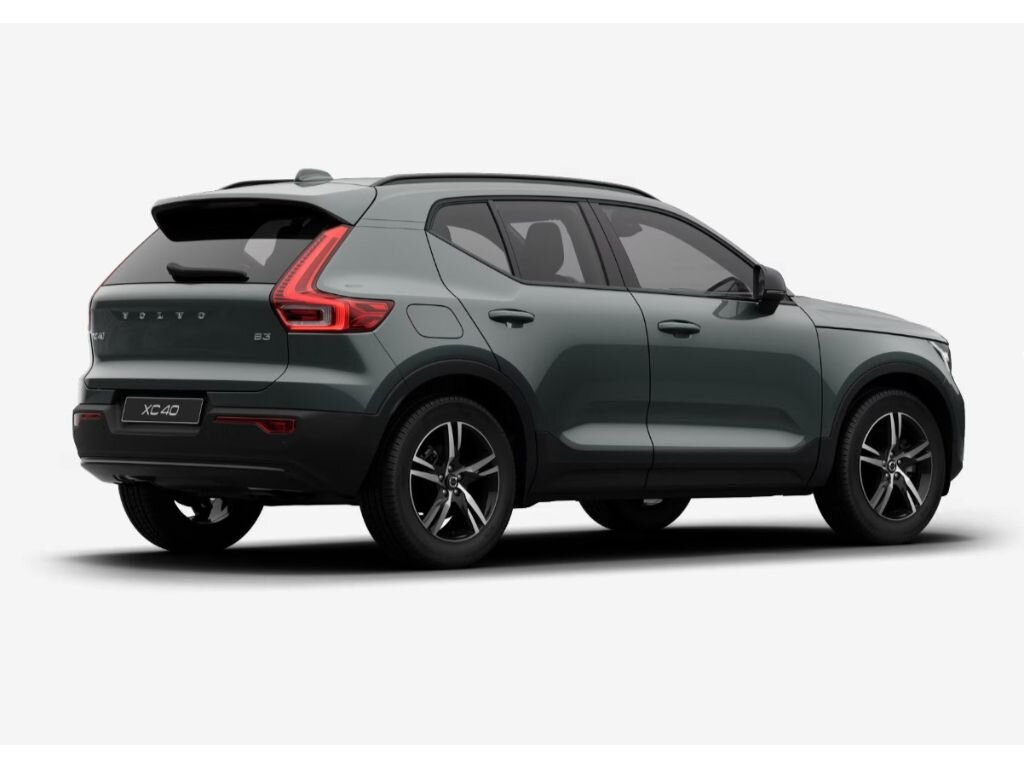 Volvo XC40 SUV / Terénní 2,0 l 120 kw