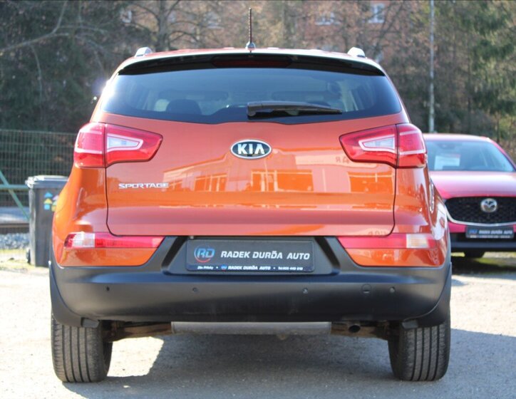 KIA Sportage SUV / Terénní 2,0 l 120 kw