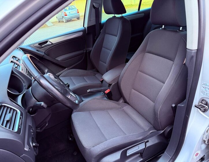 Volkswagen Golf Hatchback 1,4 l 59 kw