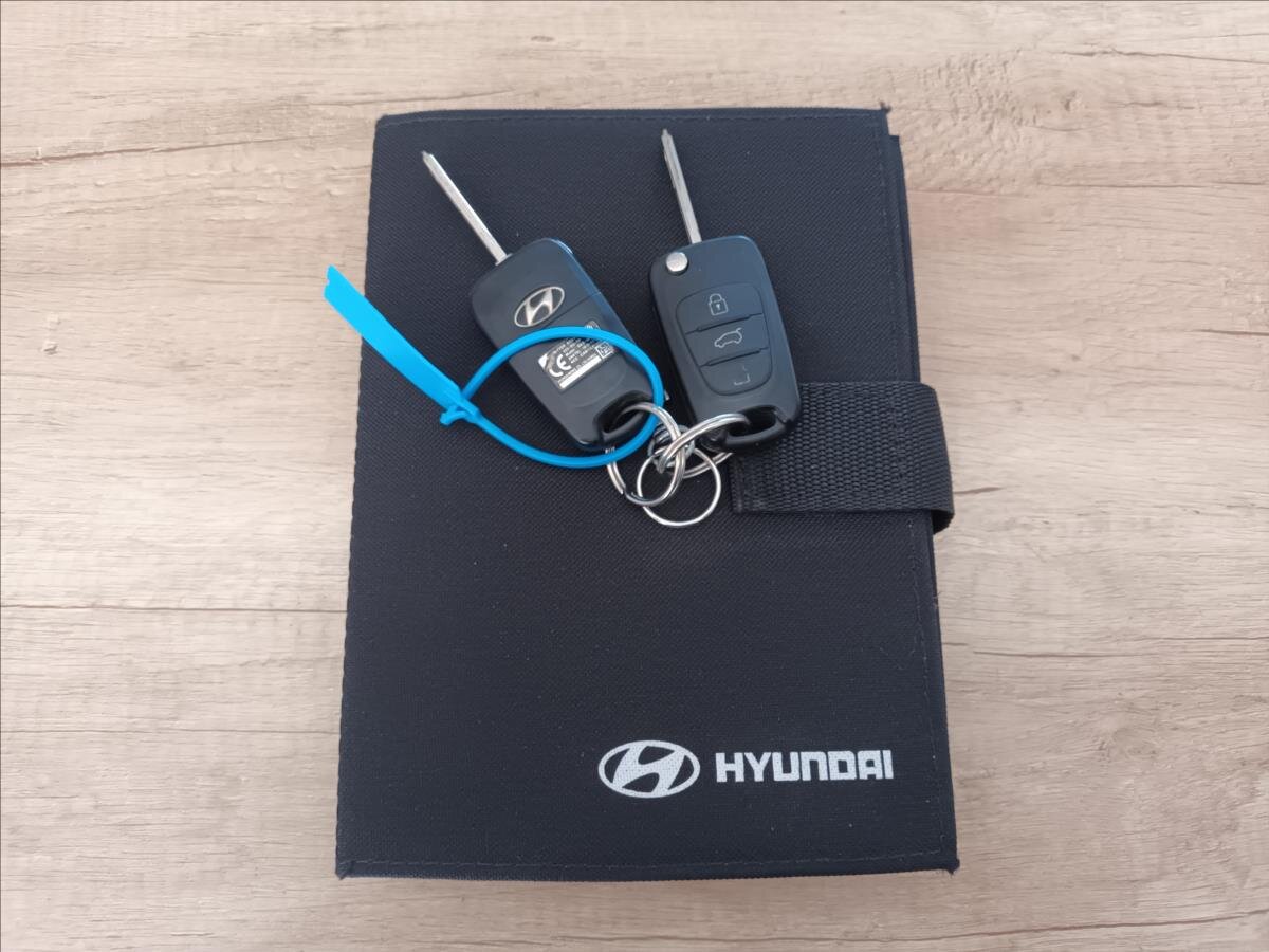 Hyundai i30 Kombi 1,6 l 99 kw