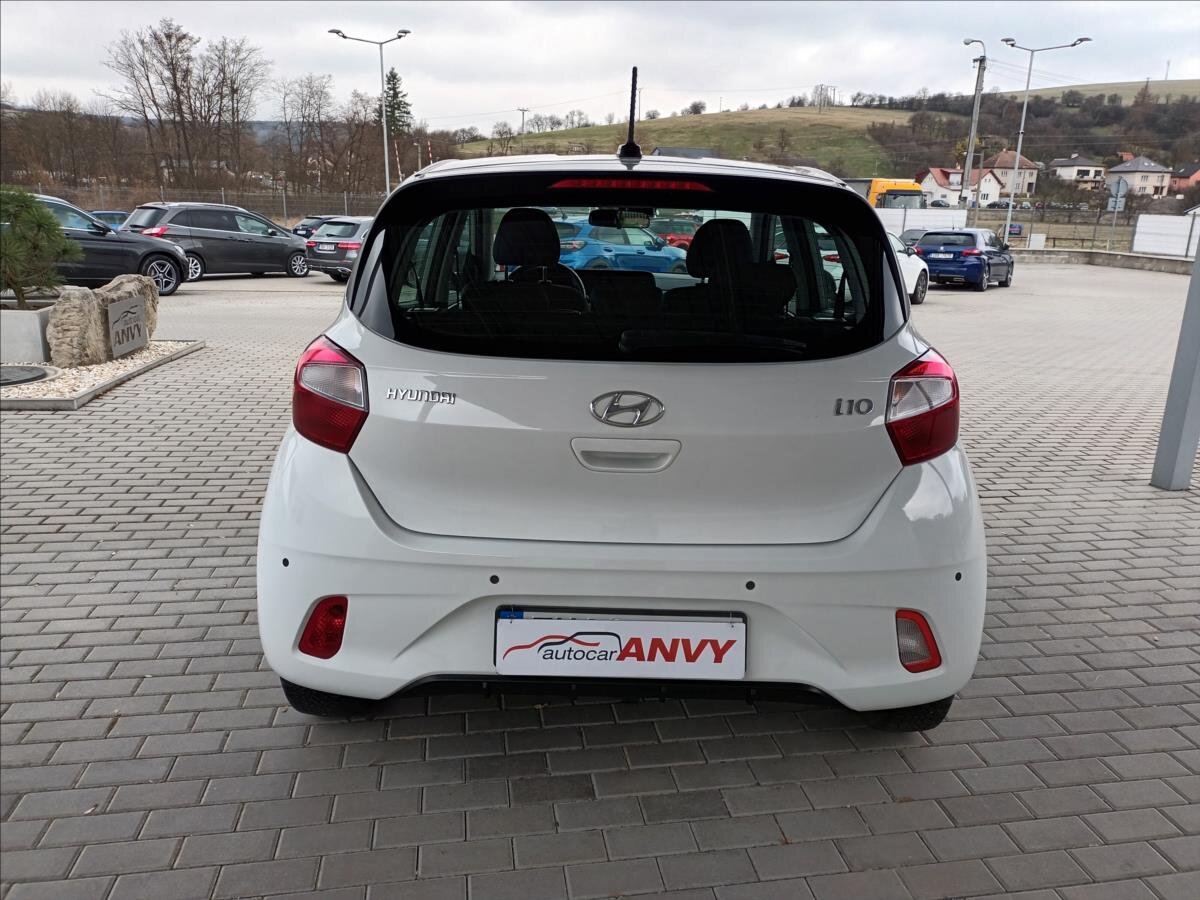 Hyundai i10 Hatchback 998,0 49 kw