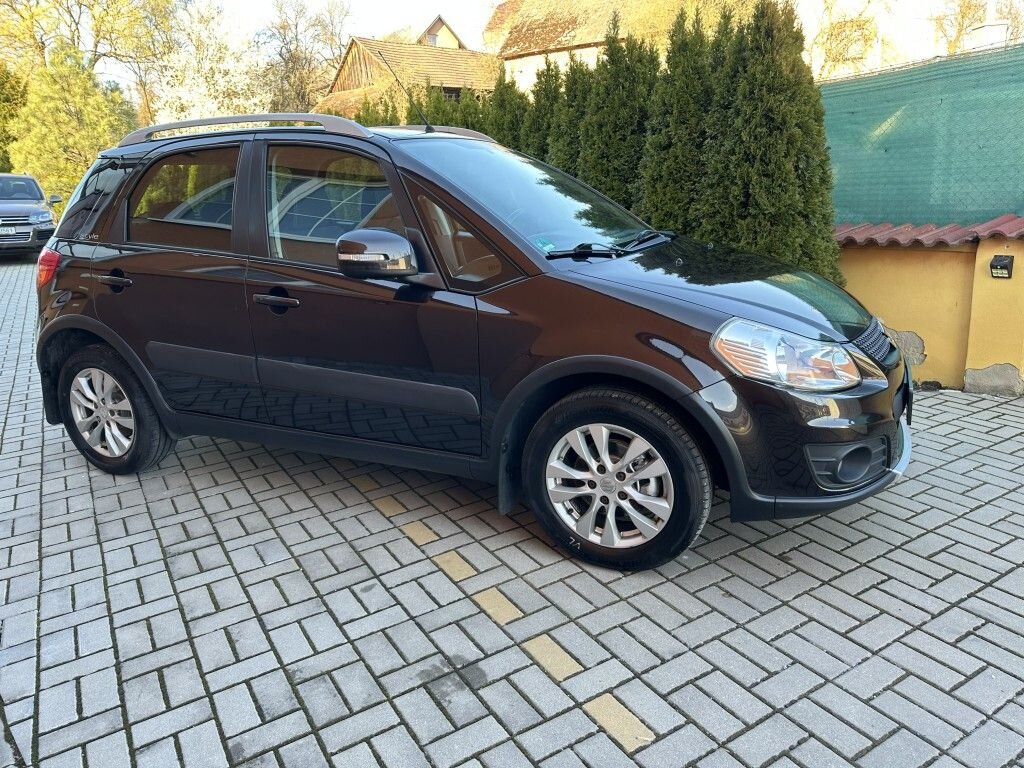 Suzuki SX4 SUV 1,6 l 88 kw