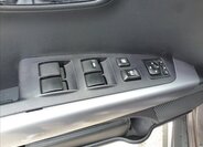 Mitsubishi Outlander Kombi 2,3 l 130 kw