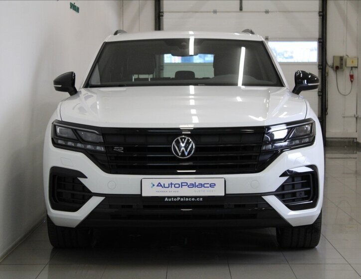 Volkswagen Touareg SUV / Terénní 3,0 l 210 kw