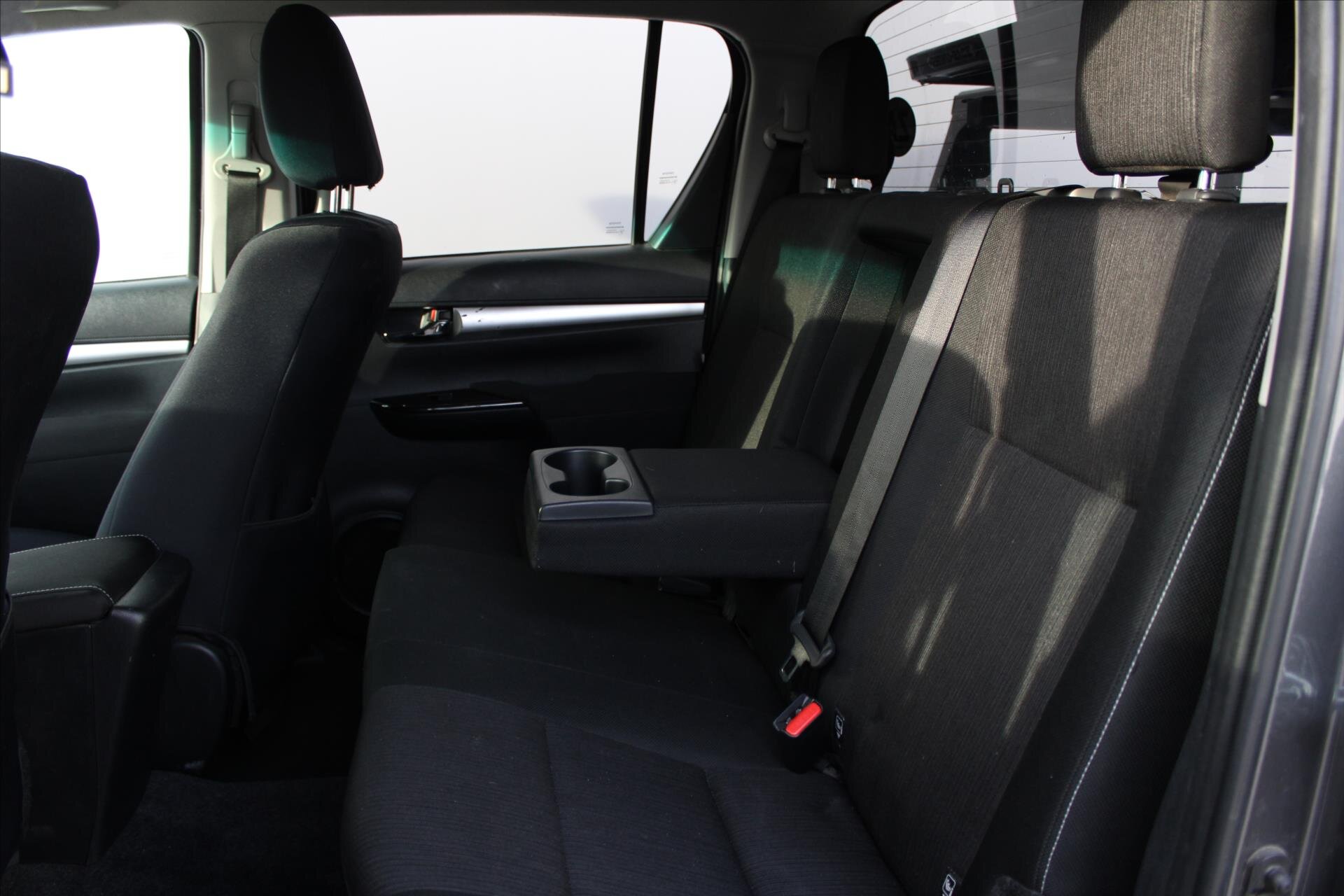 Toyota Hilux Pick-up 2,4 l 110 kw