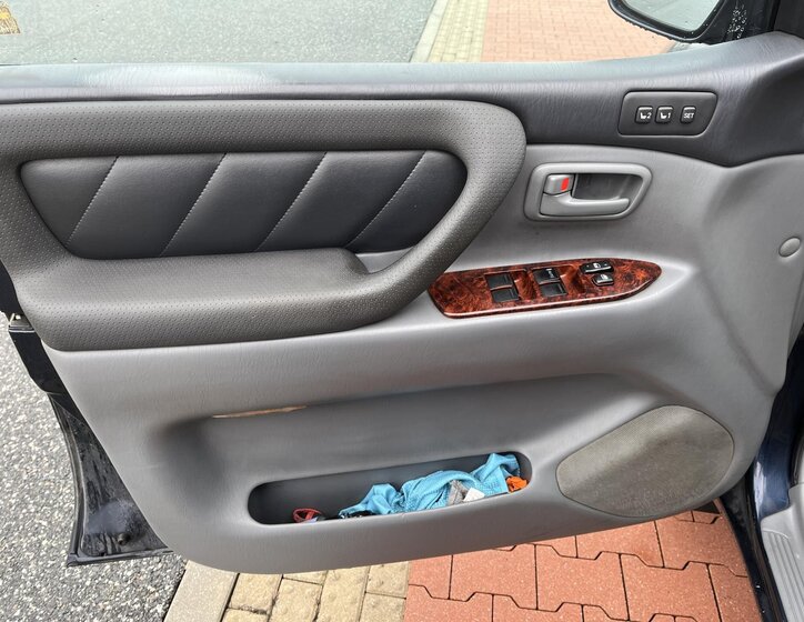 Toyota Land Cruiser Ostatní 4,7 l 173 kw