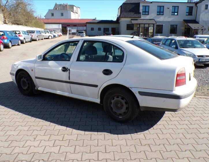 Škoda Octavia Liftback 1,9 l 81 kw