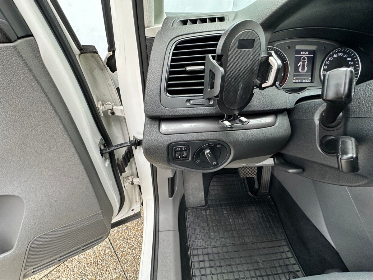 Seat Alhambra Kombi 1,4 l 110 kw