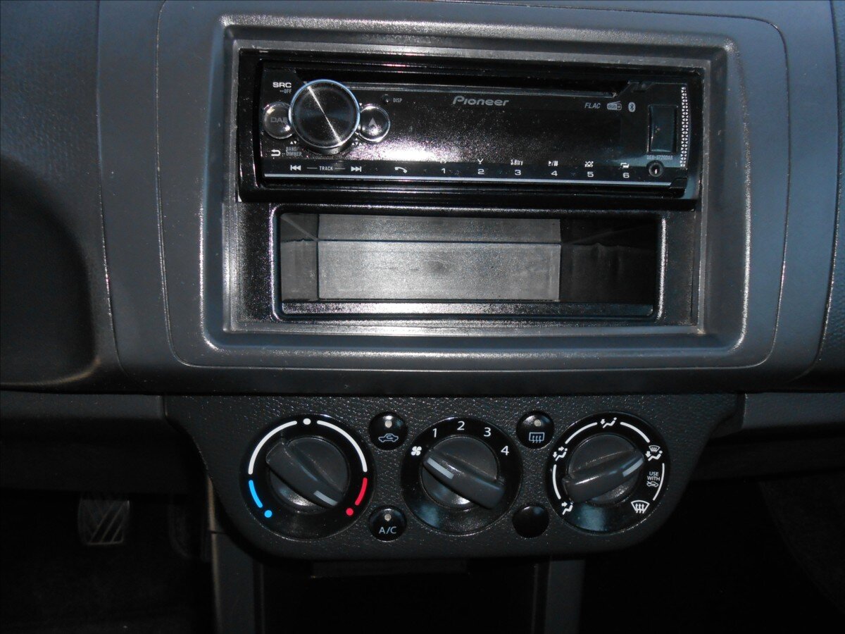 Suzuki Swift Hatchback 1,3 l 67 kw