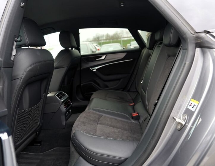 Audi A7 Sedan / Limuzína 3,0 l 210 kw