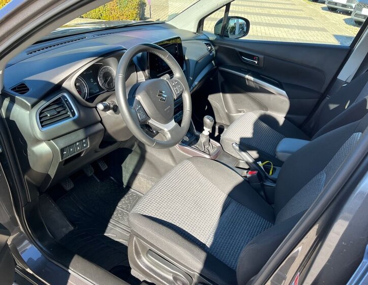 Suzuki S-Cross SUV / Terénní 1,4 l 95 kw