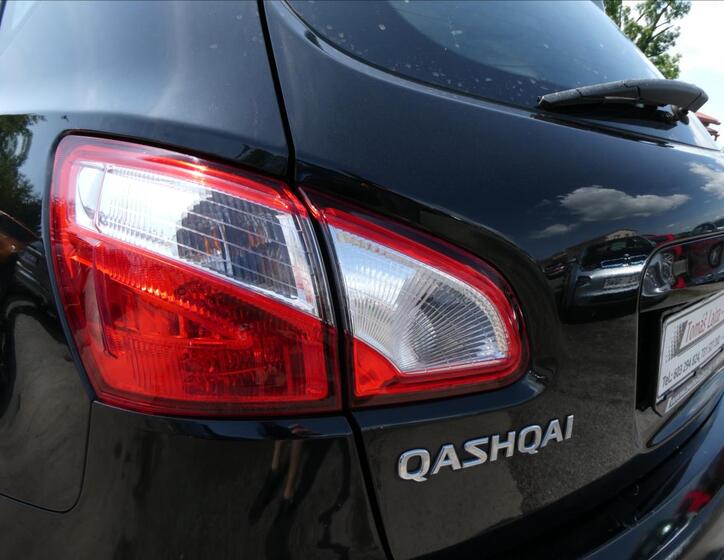 Nissan Qashqai 11