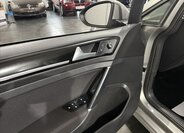 Volkswagen Golf Kombi 2,0 l 110 kw