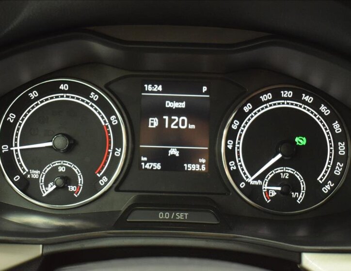 Škoda Kamiq SUV 999,0 81 kw