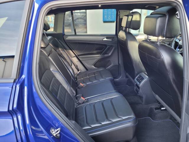 Volkswagen Tiguan SUV 2,0 l 235 kw