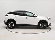 Peugeot 2008 SUV 1,5 l 81 kw