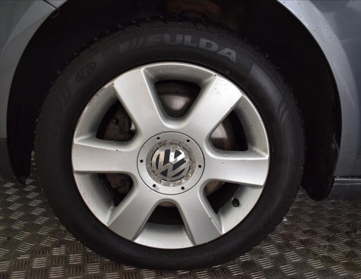 Volkswagen Touran MPV 2,0 l 103 kw