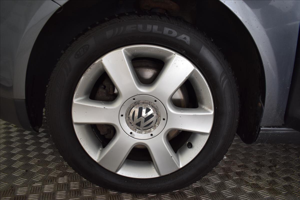 Volkswagen Touran MPV 2,0 l 103 kw