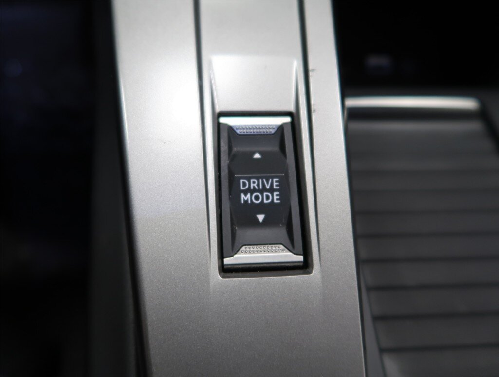 Peugeot 308 Hatchback 1,2 l 96 kw