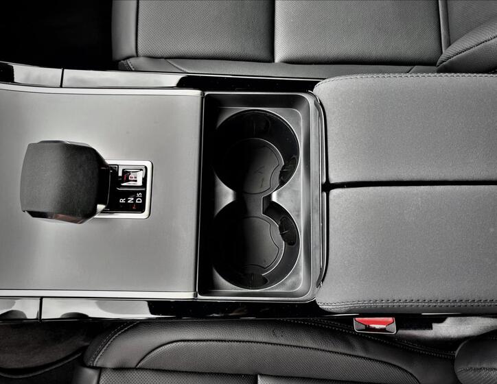 Land Rover Range Rover Velar 24