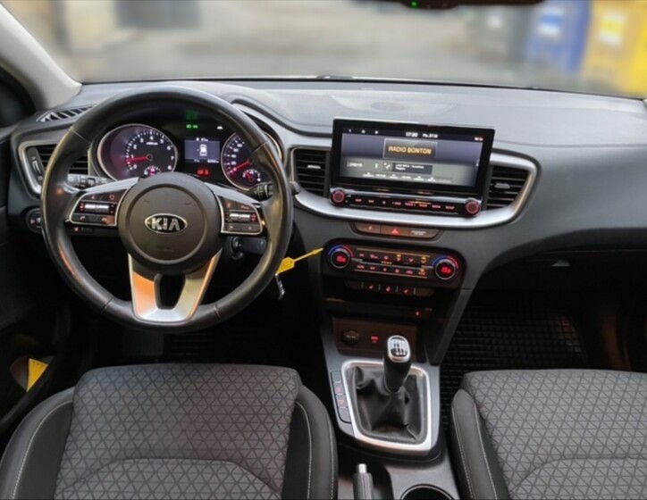 KIA Ceed 9
