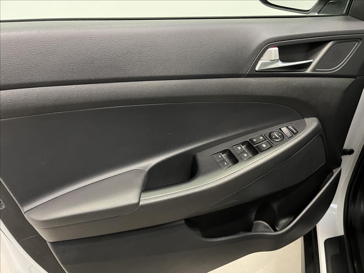 Hyundai Tucson SUV 1,6 l 130 kw