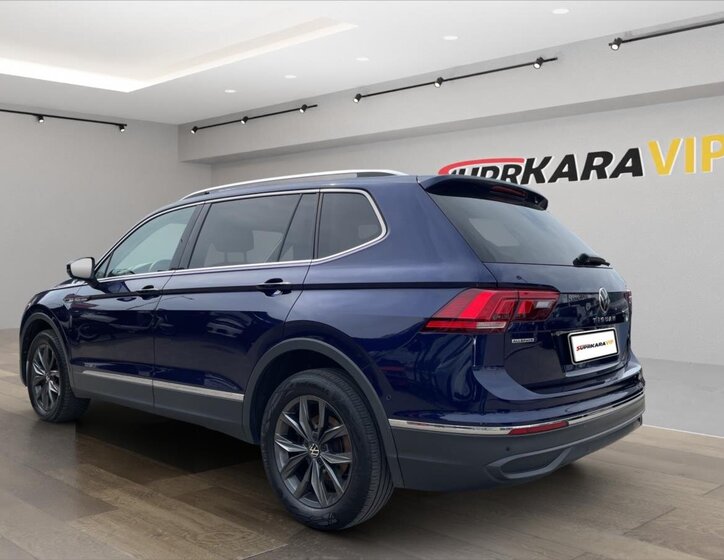 Volkswagen Tiguan Allspace SUV / Terénní 2,0 l 110 kw