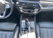 BMW Řada 5 Sedan / Limuzína 3,0 l 210 kw