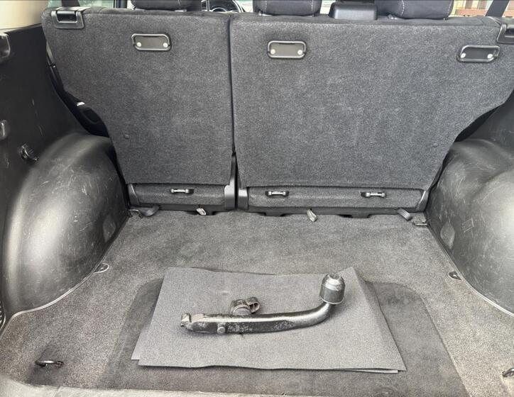 Suzuki Grand Vitara 5