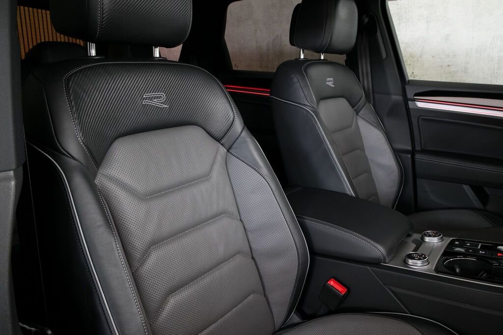 Volkswagen Touareg SUV / Terénní 3,0 l 210 kw