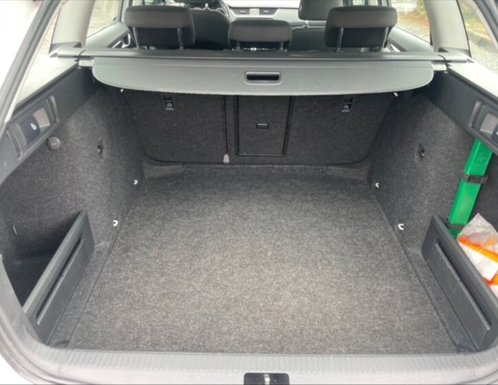 Škoda Octavia Kombi 1,5 l 110 kw